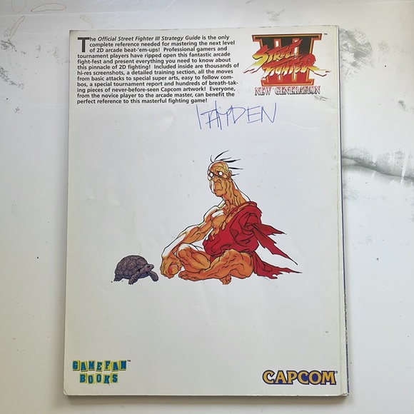 Street Fighter III New Generation Official Strategy Guide (Gamefan Books) - Picture 6 of 7